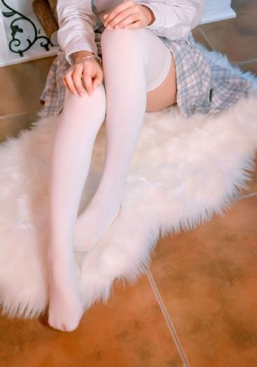 丰满熟妇人妻中文字幕_超清高清电影在线