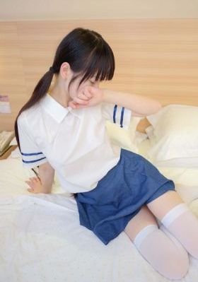 学校门事件视频偷拍_国产剧电影完整版